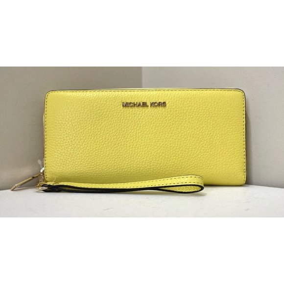 New Michael Kors Jet Set Large Travel Continental wallet Leather Sunshine - Picture 1 of 5